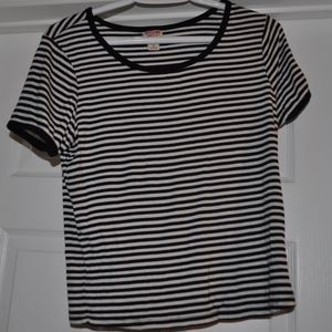 Striped Shirt (Black and White)